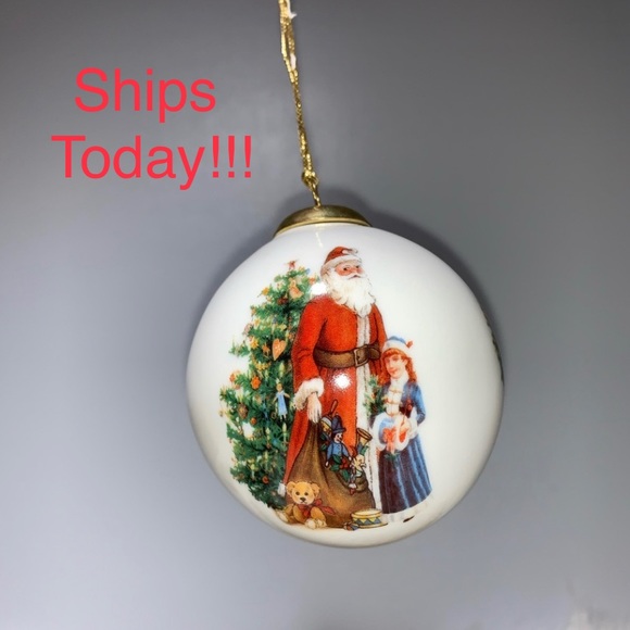 Reutter Porcelain Father Christmas Ornament - Picture 7 of 7